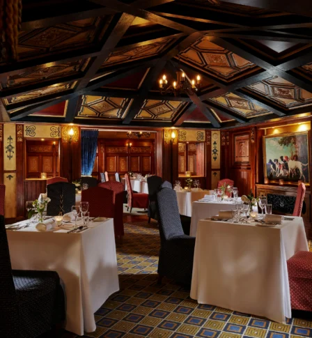 Elegant dining room with cosy ambience at O'Donoghue Ring Collection hotel.